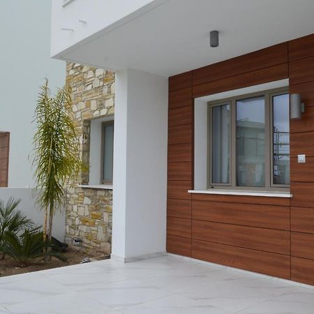 Livadhia Palm Tree Villas المظهر الخارجي الصورة